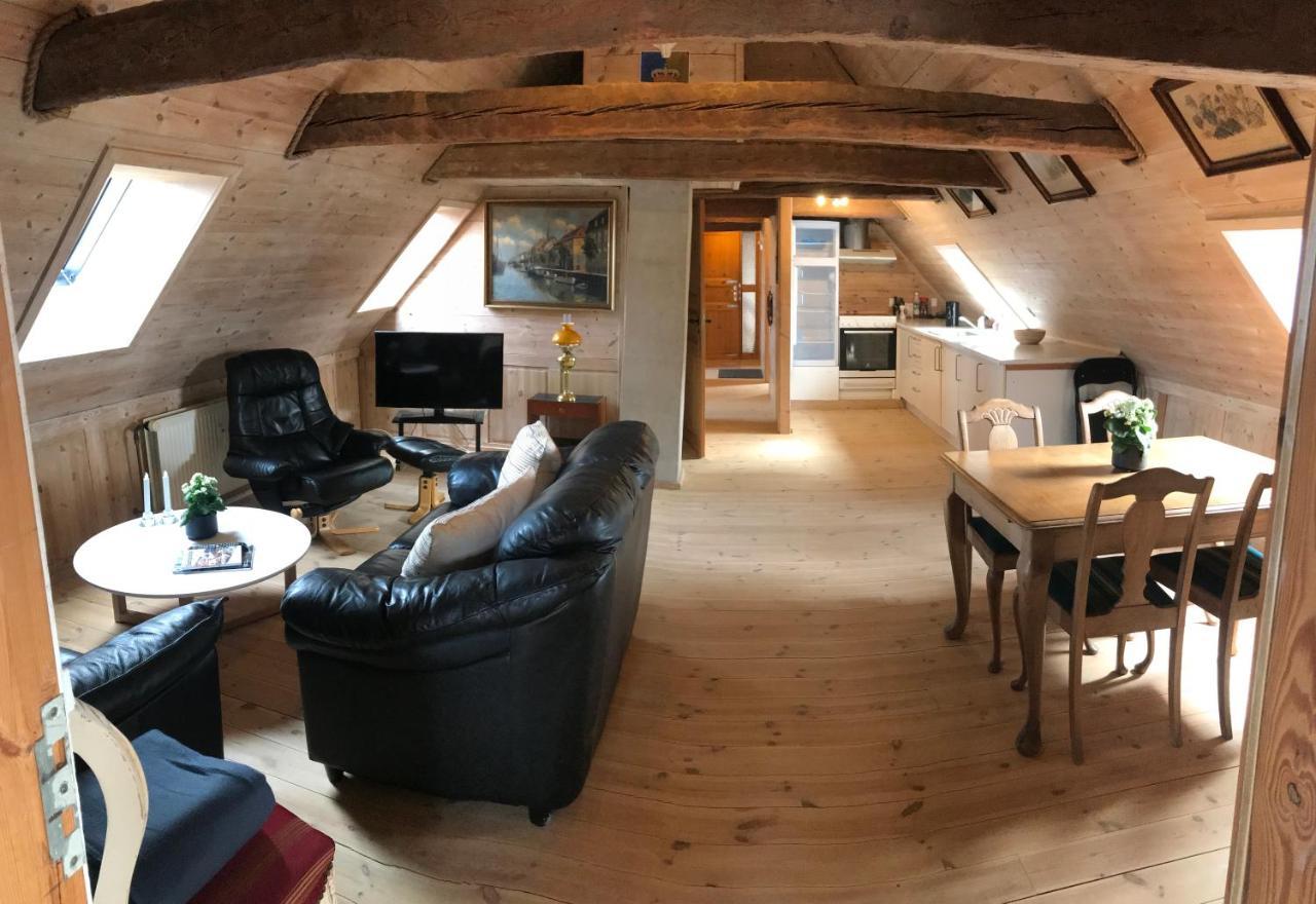 Toldboden Anno 1684 Appartement Rønne Buitenkant foto